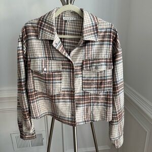 NWT HYFVE Flannel Plaid Brown Tones Button-Up Crop Jacket Size M